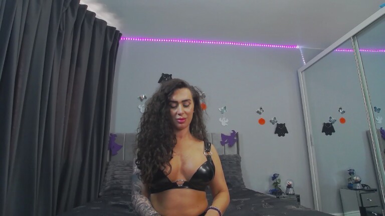 AmiRides's Streamate show and profile