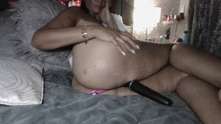 Bronze_goddess's Streamate show and profile