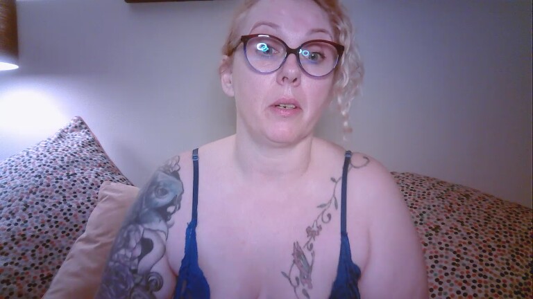 OrlaFox's Streamate show and profile