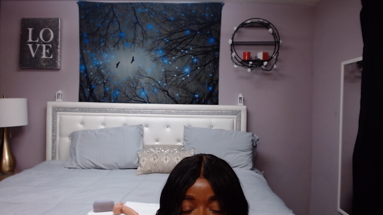 Rhianna_Ridge